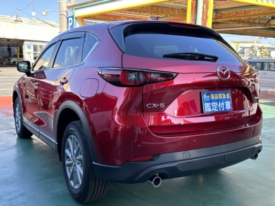 CX-5(マツダ)登録済未使用車 後方