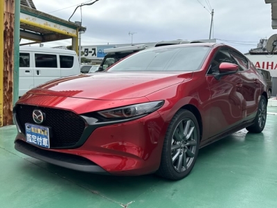 MAZDA3 ファストバック(マツダ)ディーラー試乗車 前方