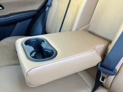 CX-60(マツダ)ディーラ-試乗車 内外装写真他１