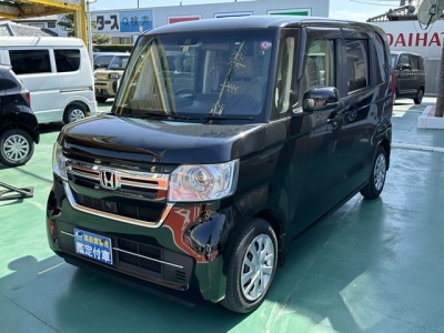 N-BOX(ホンダ)ディーラ-試乗車 前方