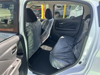 デイズ(ニッサン)届出済未使用車 内外装写真他１