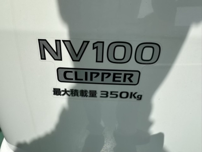 NV１００クリッパー(ニッサン)ディーラ-試乗車 内外装写真他１