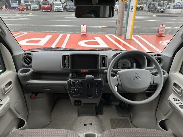 ミニキャブバン(三菱)ディーラ-試乗車 6