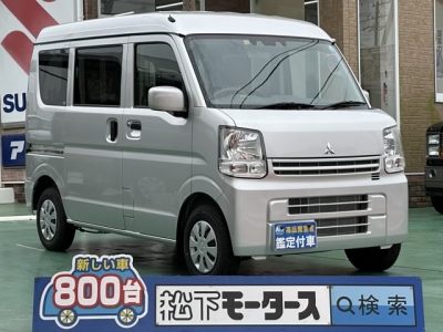 エブリイバンのOEM(スズキ)ディーラ-試乗車 全体