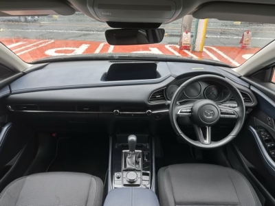 CX-30(マツダ)中古車 内外装写真