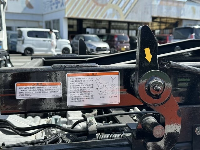 キャンター(三菱)レンタ登録済未使用車 3