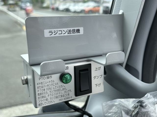 キャンター(三菱)レンタ登録済未使用車 29