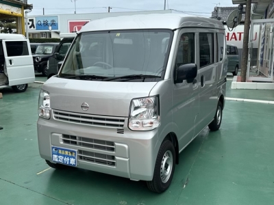 エブリイバンのOEM(スズキ)中古車 前方