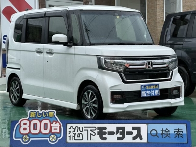 N-BOXカスタム(ホンダ)中古車 全体