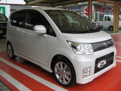 ムーブカスタム(ダイハツ)未使用車 全体