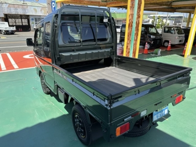キャリートラック(スズキ)中古車 後方