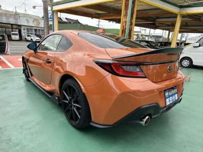 GR86(トヨタ)中古車 後方