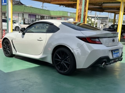 GR86(トヨタ)ディーラ-試乗車 後方