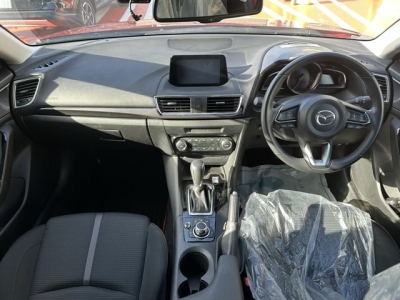 アクセラスポーツ(マツダ)中古車 内外装写真他