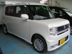 ムーブコンテ(ダイハツ)未使用車 全体