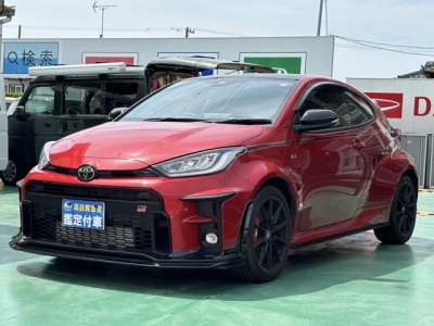 GRヤリス(トヨタ)中古車 前方