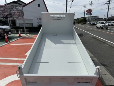 キャンター(三菱)レンタ登録済未使用車 内外装写真他１