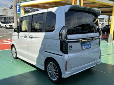 N-BOXカスタム(ホンダ)中古車 後方