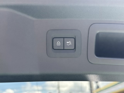 CX-60(マツダ)中古車 内外装写真他２