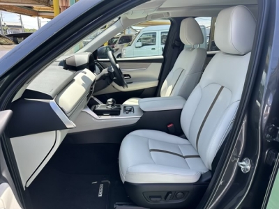 CX-60(マツダ)中古車 前席内装