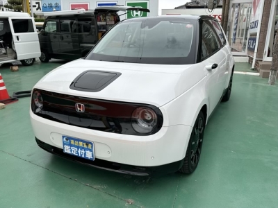 HONDA e(ホンダ)中古車 前方