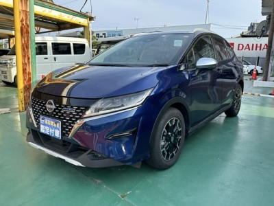 ノート(ニッサン)中古車 前方