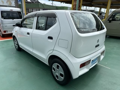 アルト(スズキ)中古車 後方