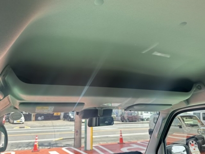エブリイバンのOEM(スズキ)ディーラ-試乗車 内外装写真他