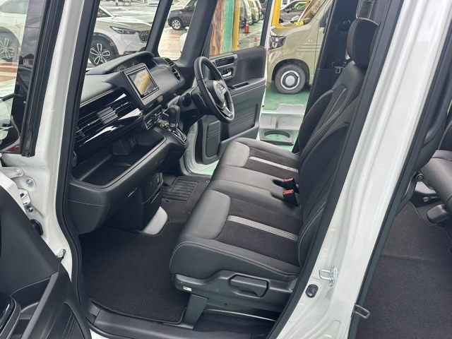 N-BOX(ホンダ)中古車 3