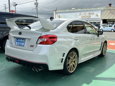 WRX STI(スバル)登録済未使用車 前席内装