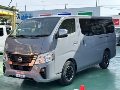 キャラバン(ニッサン)登録済未使用車 前方