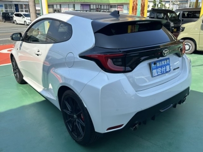 GRヤリス(トヨタ)中古車 後方