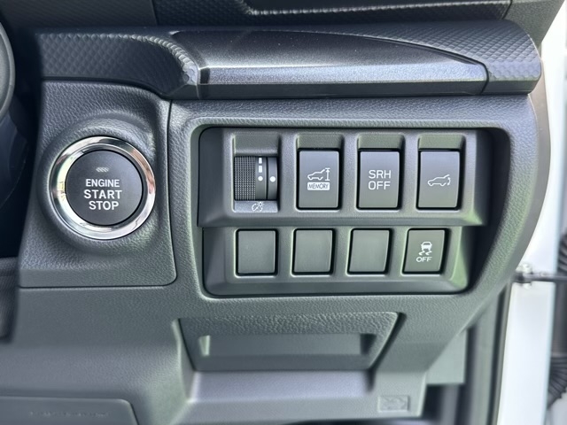 フォレスター(スバル)登録済未使用車 16
