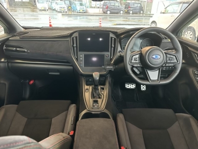 WRX S4(スバル)中古車 内外装写真