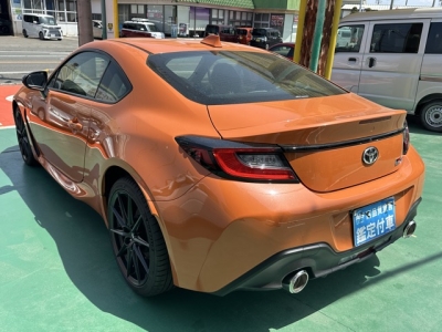 GR86(トヨタ)登録済未使用車 後方