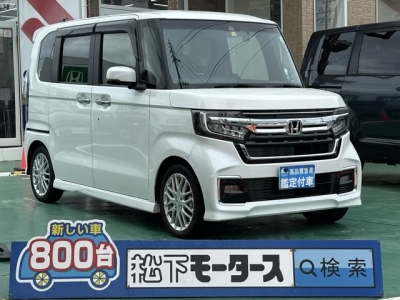 N-BOXカスタム(ホンダ)中古車 全体