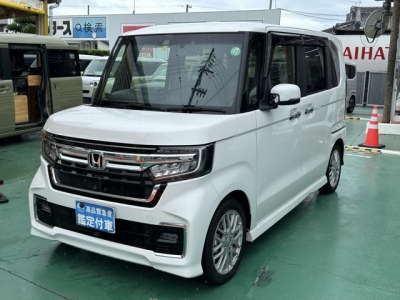 N-BOXカスタム(ホンダ)中古車 前方