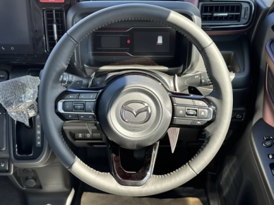 新型フレアワゴン(マツダ)届出済未使用車 内外装写真