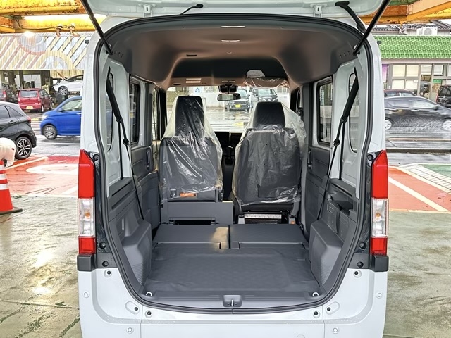 N-VAN(ホンダ)届出済未使用車 6