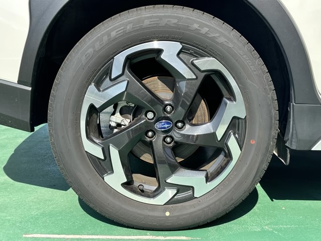 XV(スバル)ディーラ-試乗車 8