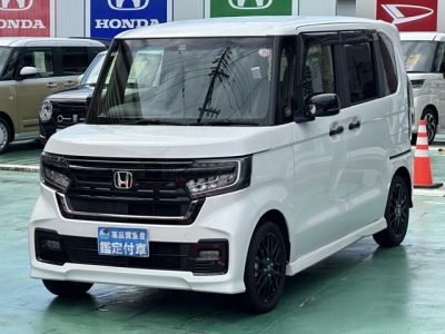 N-BOXカスタム(ホンダ)中古車 前方