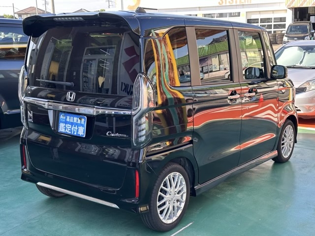 N-BOX(ホンダ)届出済未使用車 10