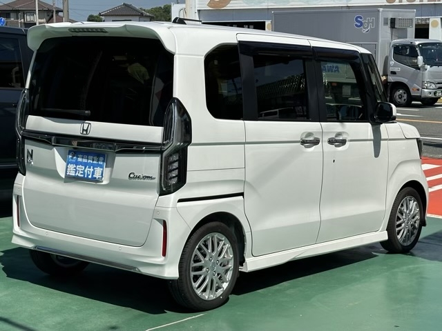 N-BOX(ホンダ)中古車 11