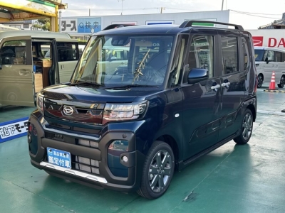 タントファンクロス(ダイハツ)届出済未使用車 前方