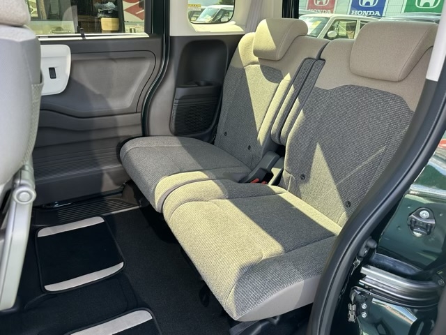 N-BOX(ホンダ)中古車 4