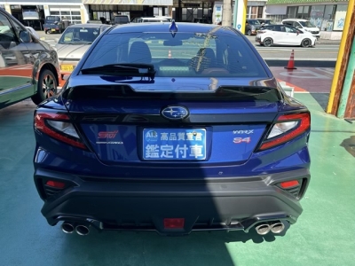 WRX S4(スバル)中古車 内外装写真他２