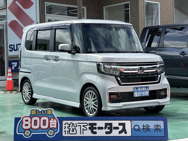 N-BOXカスタム(ホンダ)中古車全体拡大