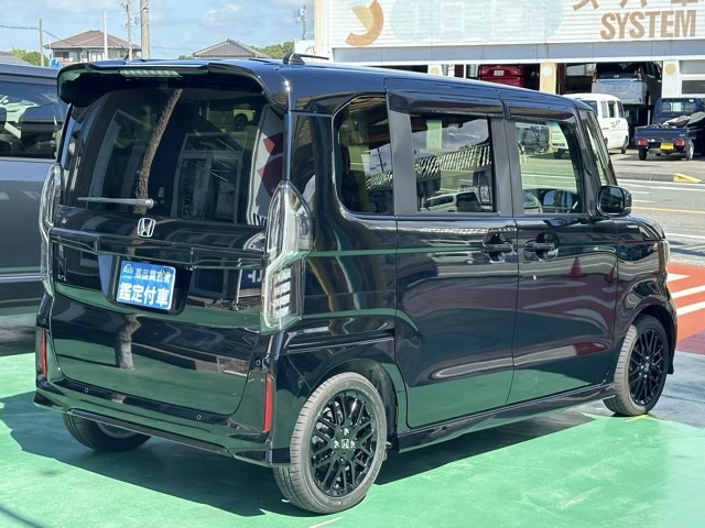 N-BOX(ホンダ)中古車 12