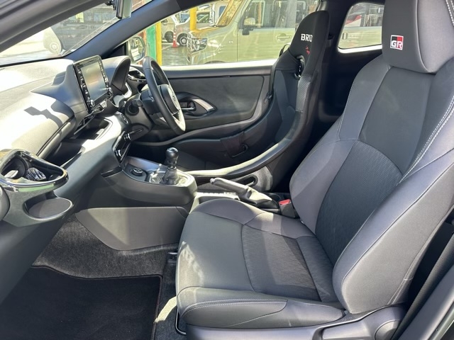 GRヤリス(トヨタ)中古車 3