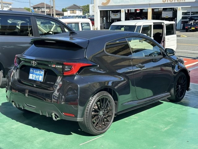 GRヤリス(トヨタ)中古車 8
